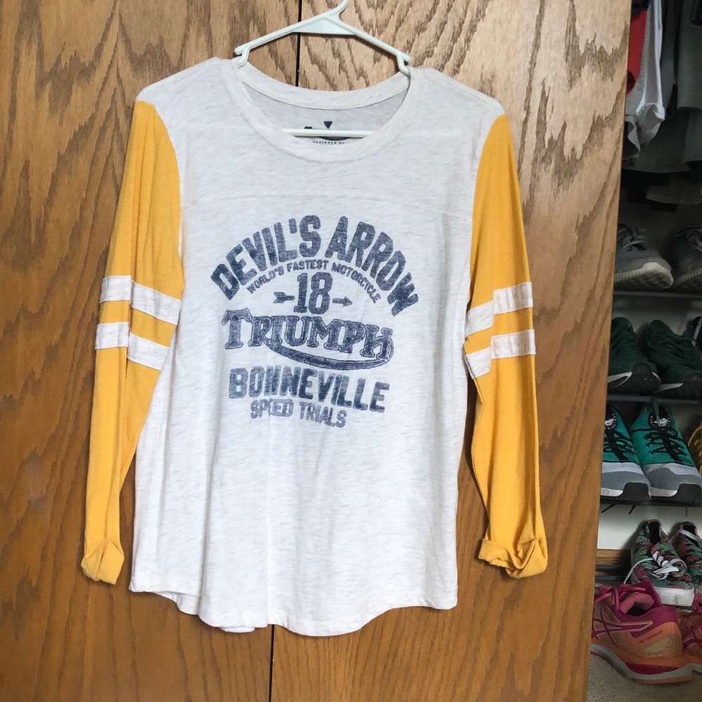 3/4 sleeve varsity stripe t-shirt